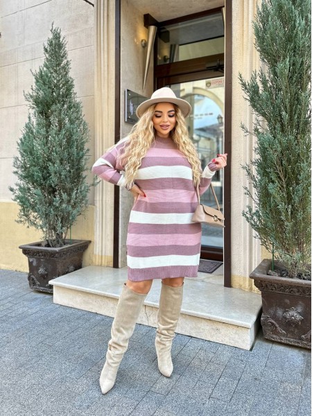 Вязаное платье в полоску пудрового цвета 29892