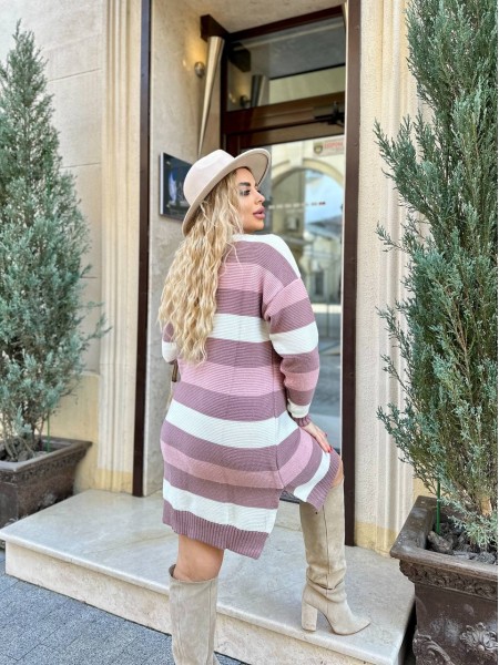 Вязаное платье в полоску пудрового цвета 29892