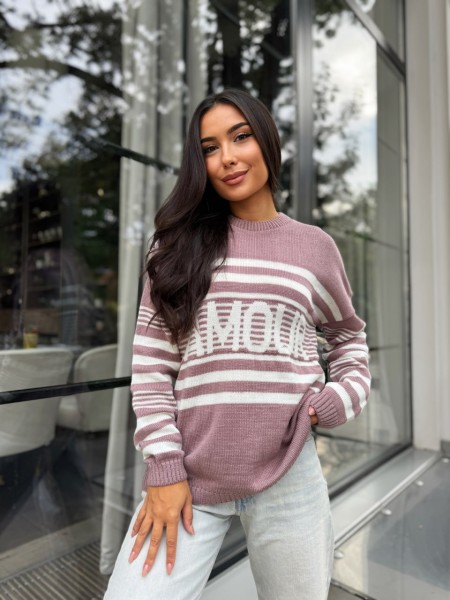 Подовжений жіночий светр із написом пудрового кольору 29906