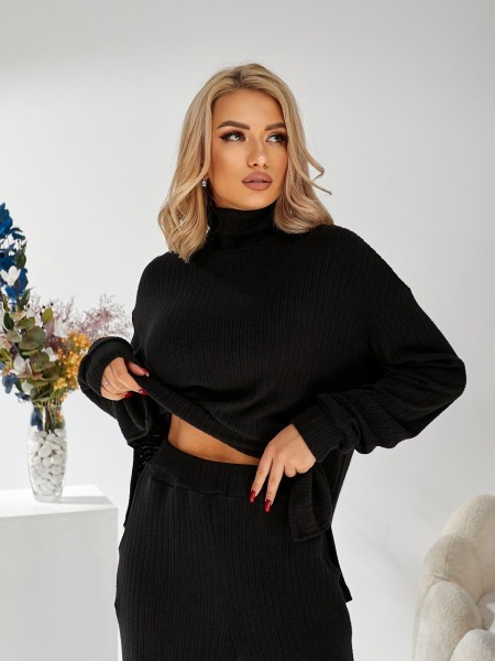 Женский вязаный костюм черного цвета 29954