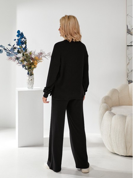 Женский вязаный костюм черного цвета 29954