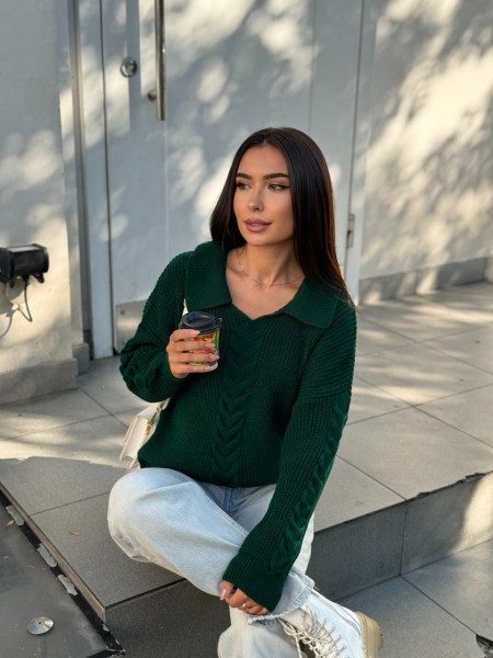 Жіноча кофта з відкладеним коміром зеленого кольору 29959