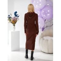 Длинное платье с капюшоном коричневого цвета 29998