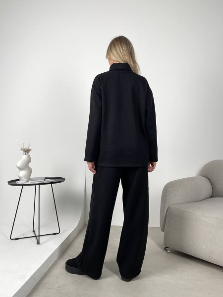 Жіночий ангоровий костюм чорного кольору 30024