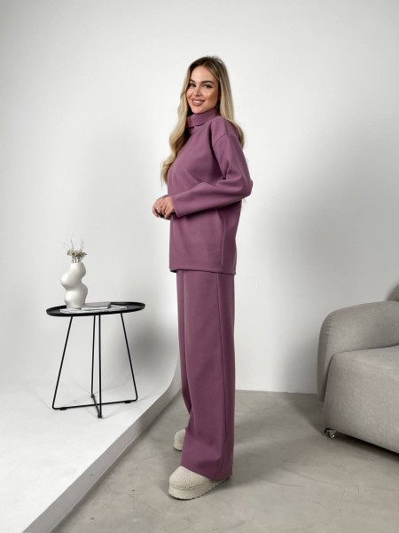 Жіночий ангоровий костюм пудрового кольору 30026