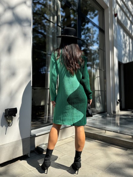 В'язана сукня до колін зеленого кольору 30069