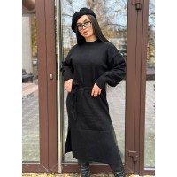 Теплое платье с поясом черного цвета 30081