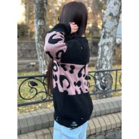 Об'ємний жіночий светр-туніка чорного кольору 30086