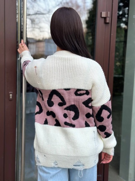 Об'ємний жіночий светр-туніка молочного кольору 30087