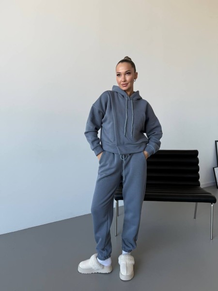 Женский спортивный костюм на флисе серого цвета 30107