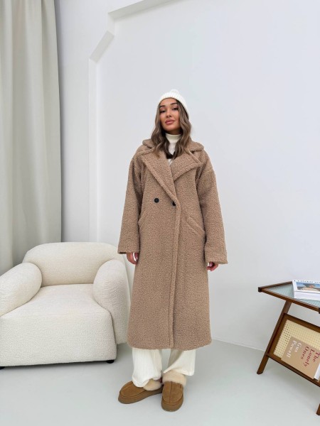 Жіноче тепле пальто з хутра Тедді бежевого кольору 30110