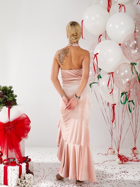 Вечірня оксамитова сукня максі пудрового кольору 30116