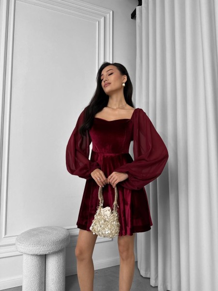 Ошатна оксамитова сукня бордового кольору 30140