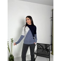 Жіночий вовняний светр синього кольору 30173