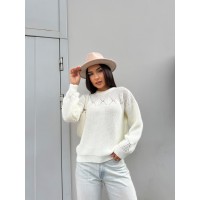 Класичний жіночий светр молочного кольору 30187