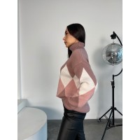 Жіночий теплий светр із горловиною пудрового кольору 30269