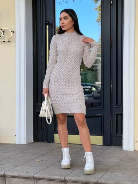 Вязаное платье бежевого цвета 30287