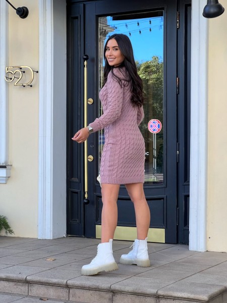 Вязаное платье пудрового цвета 30288