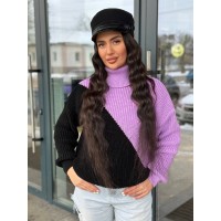 Жіночий светр з горловиною бузково-чорний кольору 30294