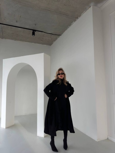 Жіноче кашемірове пальто чорного кольору 30429