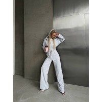 Женский прогулочный костюм серого цвета 30445