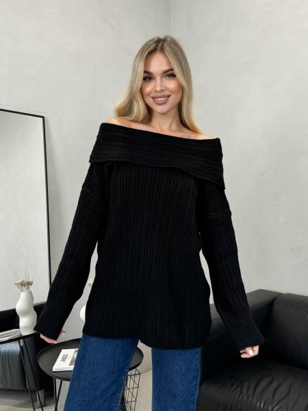 Жіночий подовжений светр-туніка чорного кольору 30470