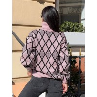 Жіночий светр із горловиною пудрового кольору 30482