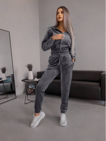 Женский велюровый костюм серого цвета 30576