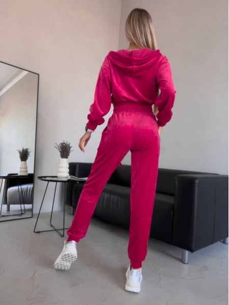 Женский велюровый костюм малинового цвета 30583