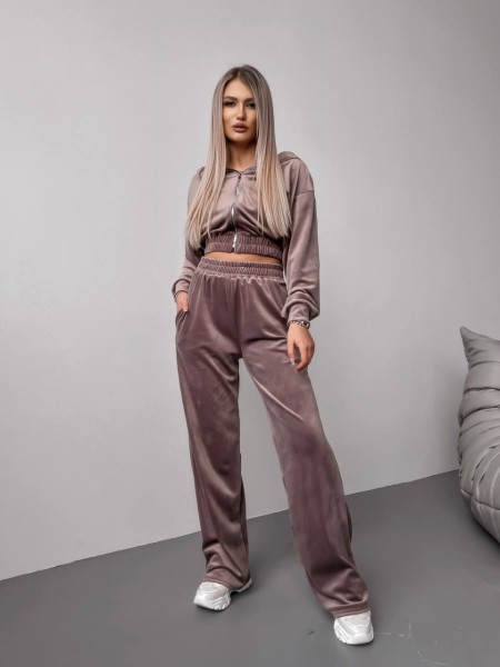 Женский велюровый костюм+топ кофейного цвета 30600