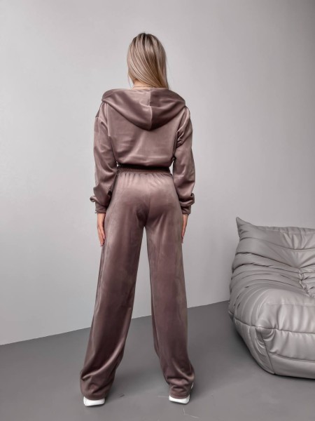 Женский велюровый костюм+топ кофейного цвета 30600