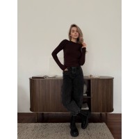 Жіночий легкий лонгслів коричневого кольору 30646
