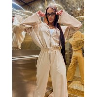 Жіночий велюровий комбінезон бежевого кольору 30656