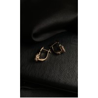 Сережки з камінням золотого кольору 30702
