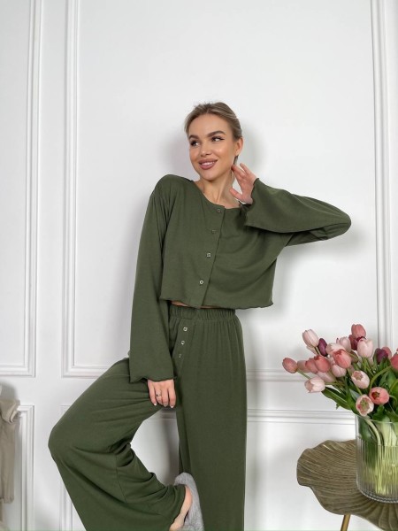 Жіночий домашній костюм у рубчик кольору хакi 30796