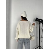 Вязаный женский свитер молочного цвета 30814