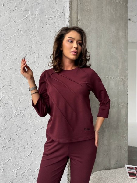 Легкий женский спортивный костюм бордового цвета 30832