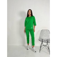 Легкий женский костюм зеленого цвета 30837