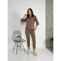 Легкий костюм для жінок кавового кольору 30838