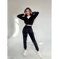 Жіночий велюровий костюм чорного кольору 30892