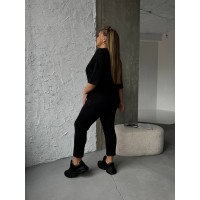 Легкий спортивний костюм чорного кольору 30942