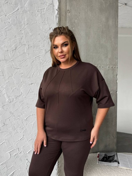 Легкий спортивний костюм коричневого кольору 30943