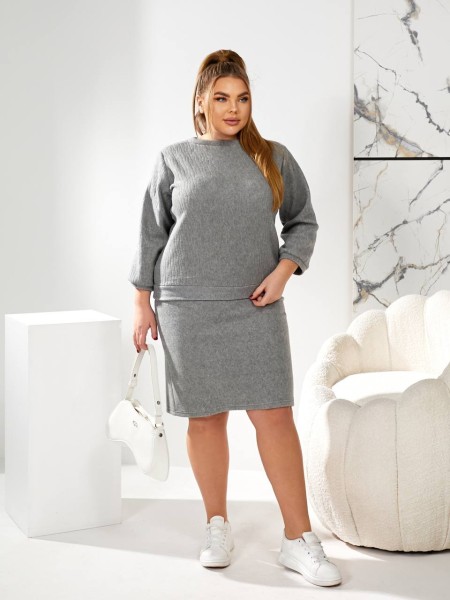 Прогулочный костюм с юбкой серого цвета 30952