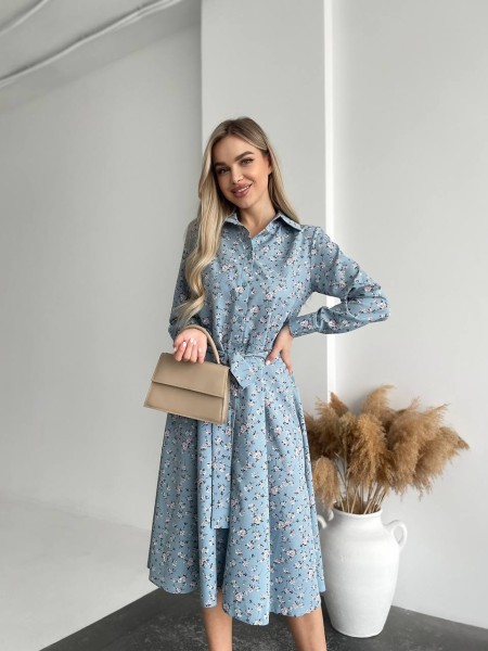 Легка сукня міді у квітку блакитного кольору 31012