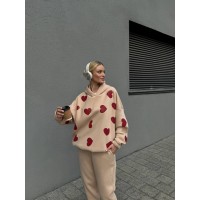 Жіночий теплий спортивний костюм з серцями бежевого кольору 31032