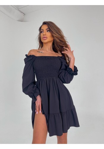 Легка міні сукня з відкритими плечима чорного кольору 31173