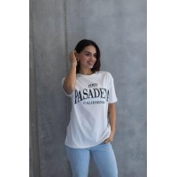 Базова жіноча футболка з написом бiлого кольору 31177