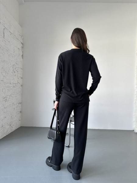 Женский прогулочный костюм из трикотажа в рубчик черного цвета 31198