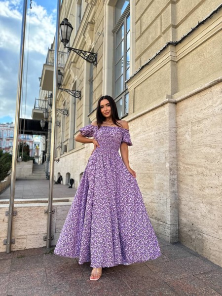 Повітряна сукня максі у квітку бузкового кольору 31294