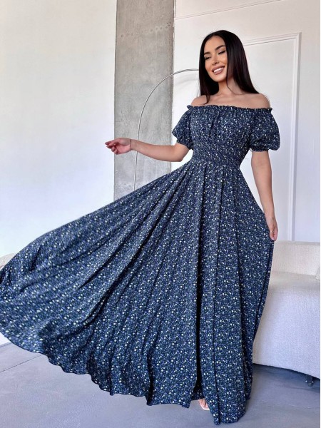 Повітряна сукня максі у квітку синього кольору 31295